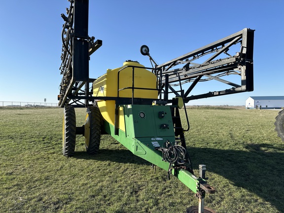 Demco 1600 Sprayer