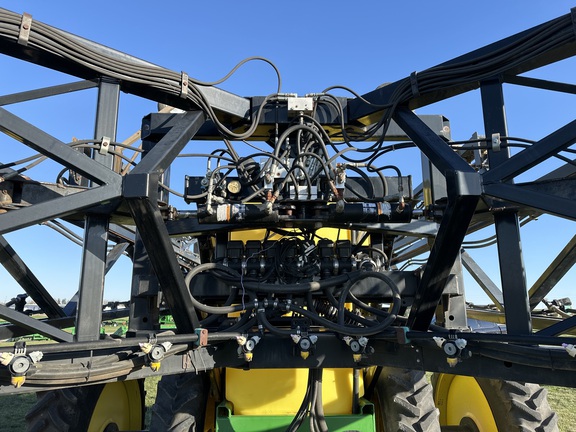 Demco 1600 Sprayer