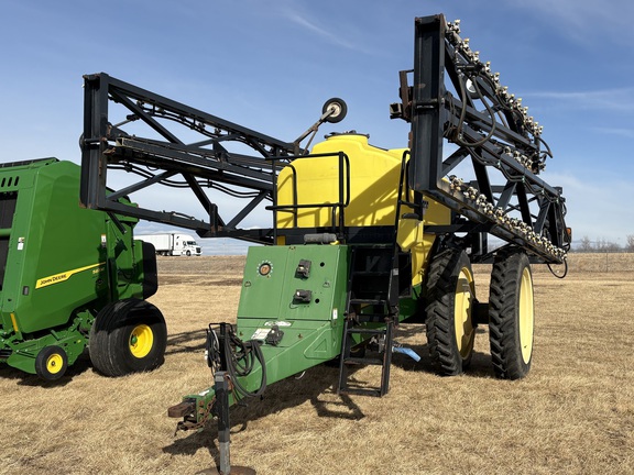 Demco Conquest 1600 Sprayer