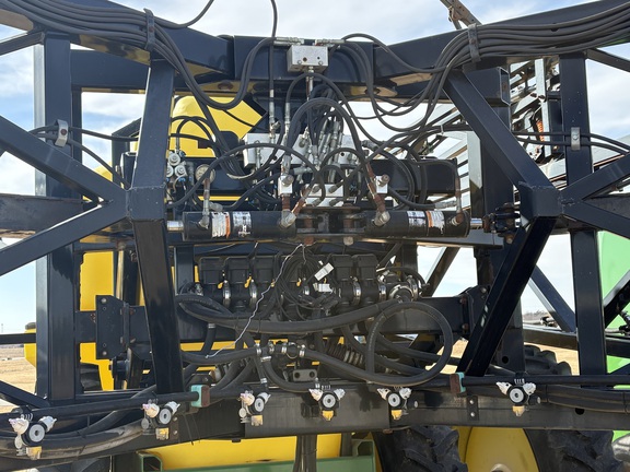 Demco Conquest 1600 Sprayer