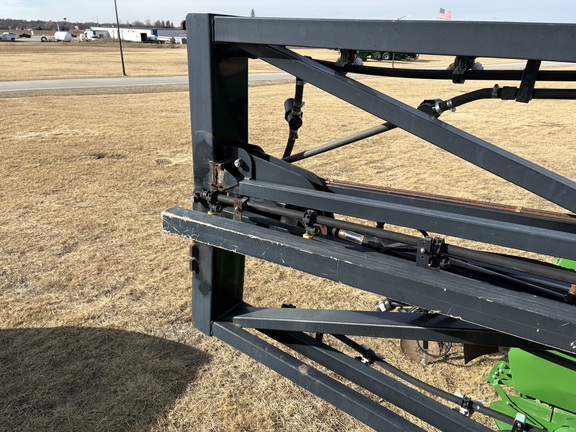 Demco Conquest 1600 Sprayer