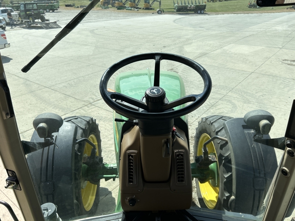 2007 John Deere 7830 Tractor