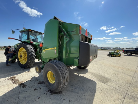 2021 John Deere 560R Baler/Round