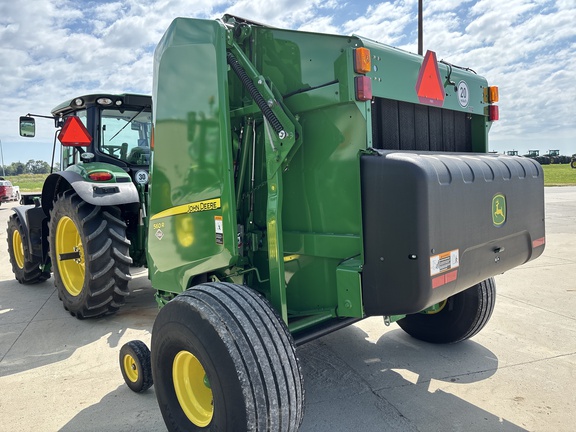 2021 John Deere 560R Baler/Round
