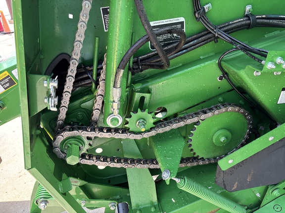 2021 John Deere 560R Baler/Round