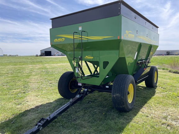 2006 Demco 650 Gravity Box