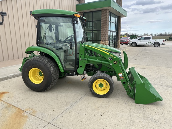 2023 John Deere 3046R Tractor Compact