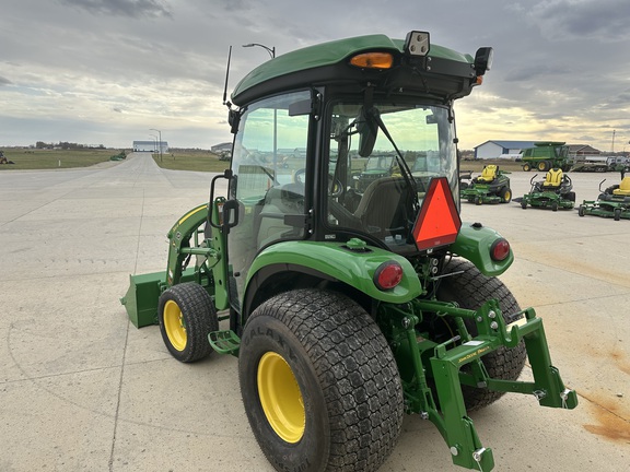 2023 John Deere 3046R Tractor Compact