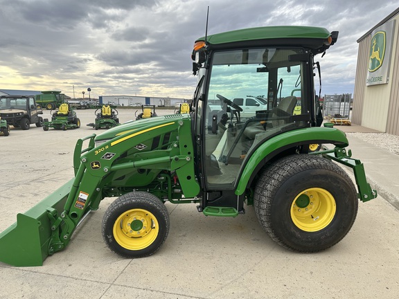 2023 John Deere 3046R Tractor Compact