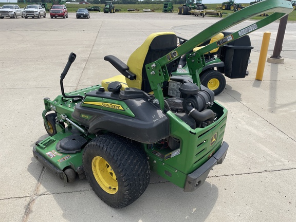 2021 John Deere Z950R Mower/Zero Turn