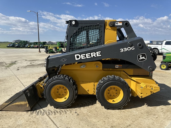 2016 John Deere 330G Skid Steer Loader