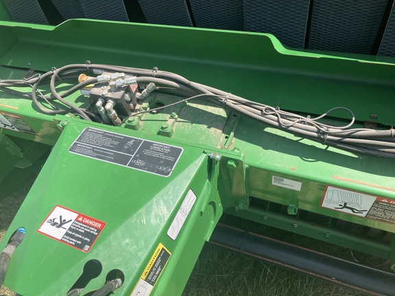 2021 John Deere 560M Baler/Round