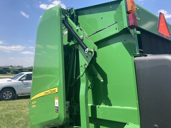 2021 John Deere 560M Baler/Round
