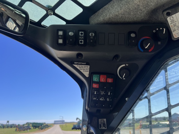 2022 John Deere 332G Skid Steer Loader