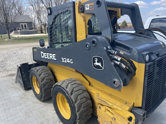 2019 John Deere 324G Skid Steer Loader