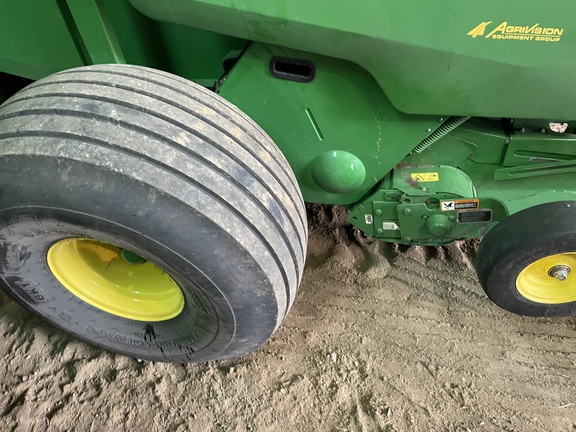 2023 John Deere 560M Baler/Round