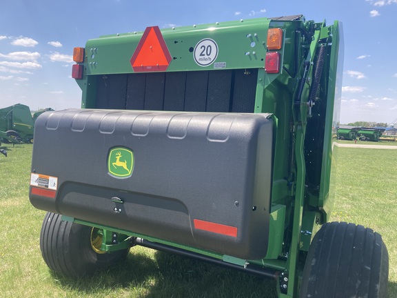 2023 John Deere 560M Baler/Round