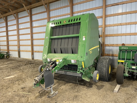 2023 John Deere 560R Baler/Round