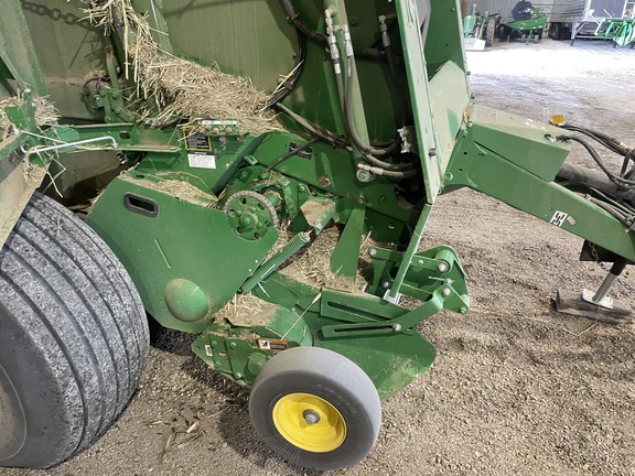 2023 John Deere 560R Baler/Round