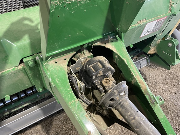 2023 John Deere 560R Baler/Round