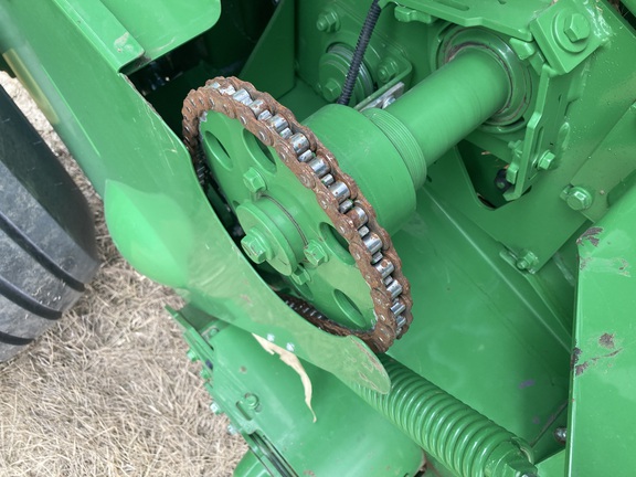 2023 John Deere 560R Baler/Round