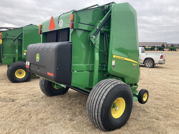 2023 John Deere 560R Baler/Round