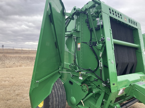 2023 John Deere 560R Baler/Round