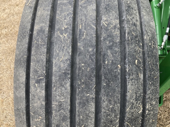 2023 John Deere 560R Baler/Round