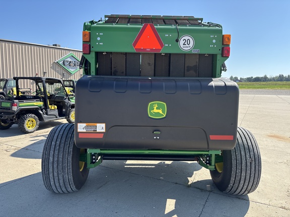 2023 John Deere 560R Baler/Round