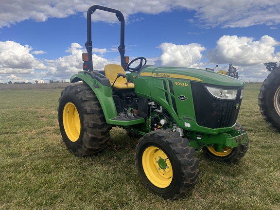 2019 John Deere 4052M Tractor Compact