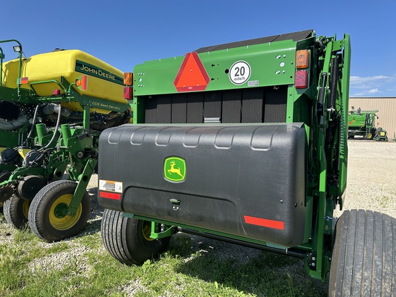 2023 John Deere 560M Baler/Round