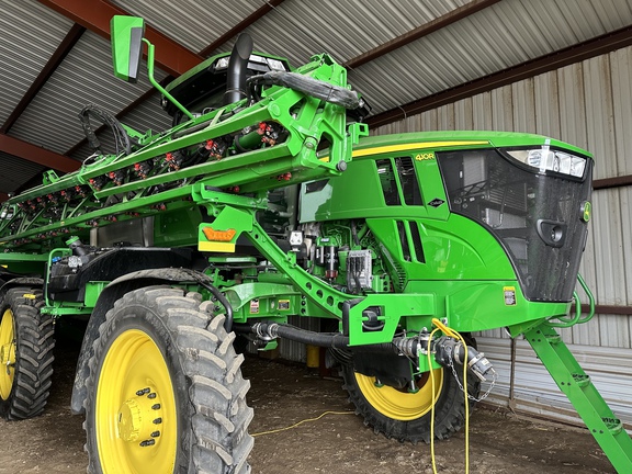 2023 John Deere 410R Sprayer/High Clearance