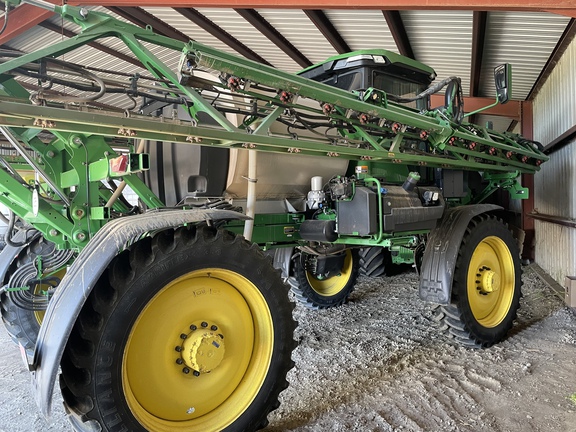 2023 John Deere 410R Sprayer/High Clearance