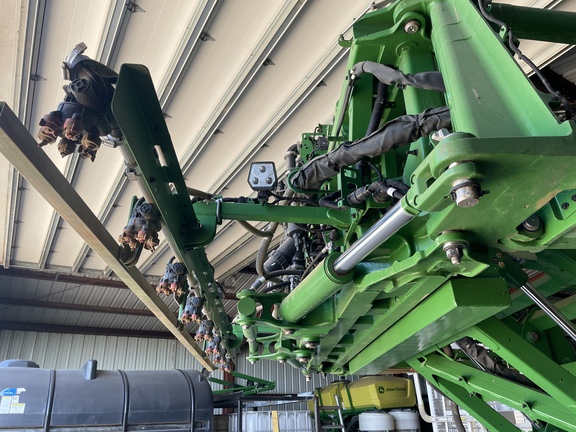 2023 John Deere 410R Sprayer/High Clearance