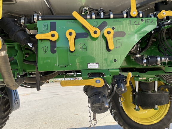 2023 John Deere 410R Sprayer/High Clearance