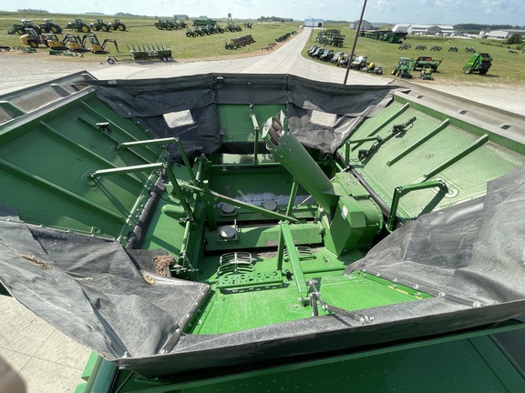 2022 John Deere S790 Combine