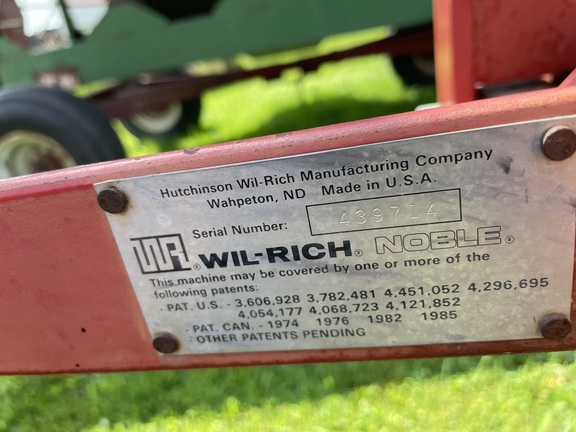 Wil-Rich 2800 Field Cultivator