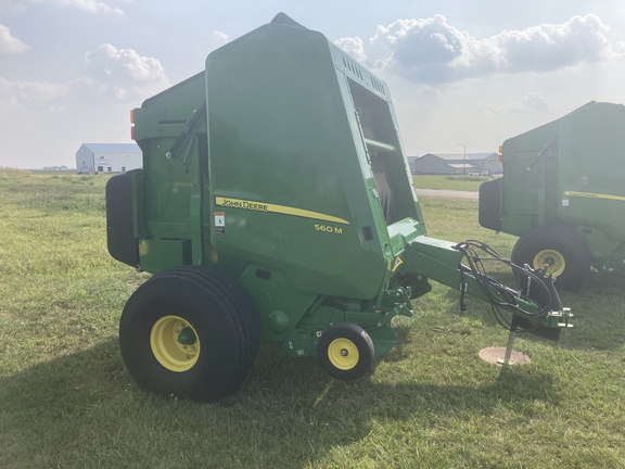 2022 John Deere 560M Baler/Round