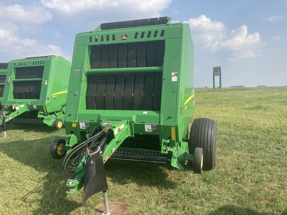 2022 John Deere 560M Baler/Round