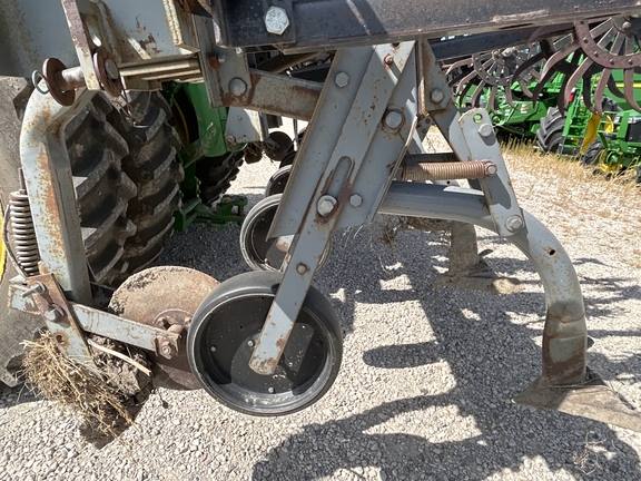 Hiniker 1000 Cultivator RowCrop