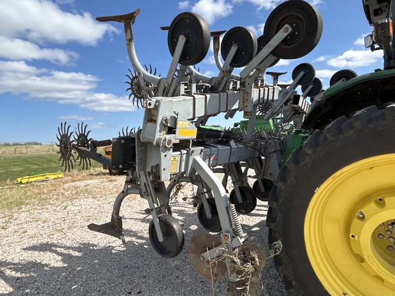 Hiniker 1000 Cultivator RowCrop