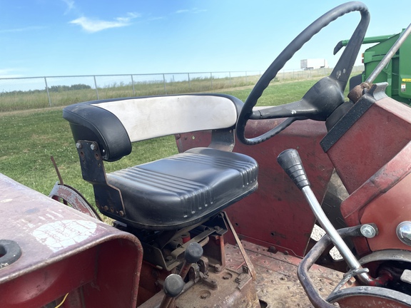 1970 International 756 Tractor