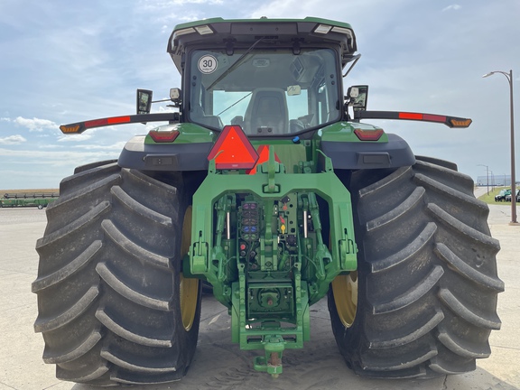 2023 John Deere 8R 310 Tractor