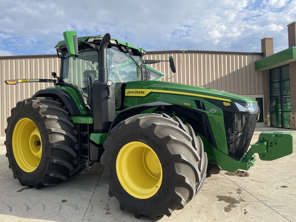 2023 John Deere 8R 340 Tractor