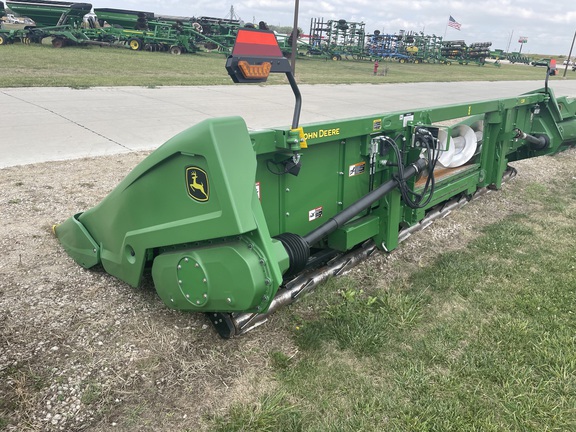 2021 John Deere C12R Header Corn Head