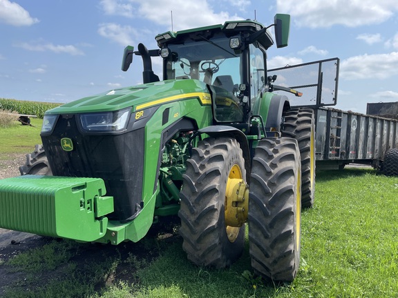 2021 John Deere 8R 410 Tractor