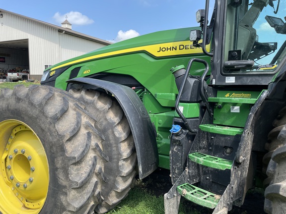 2021 John Deere 8R 410 Tractor