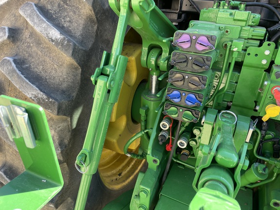 2021 John Deere 8R 410 Tractor