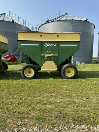 Demco 365 Gravity Box