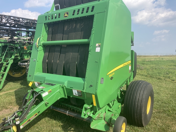 2018 John Deere 560R Baler/Round